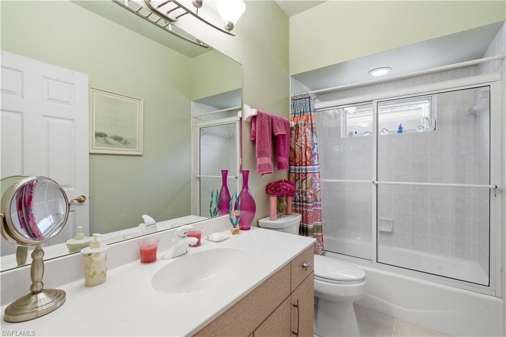 11811 Longshore WAY E photo 16 of 38