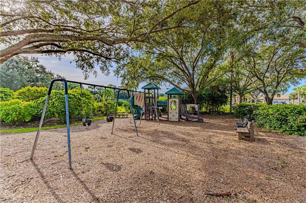 11811 Longshore WAY E photo 38 of 38