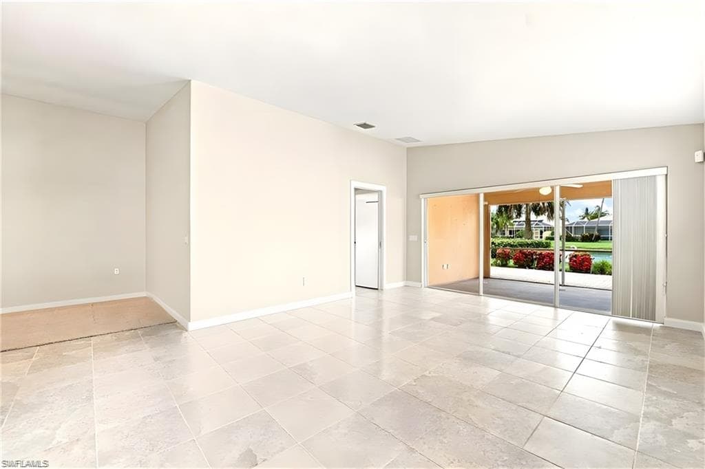 8141 Xenia LN photo 11 of 48
