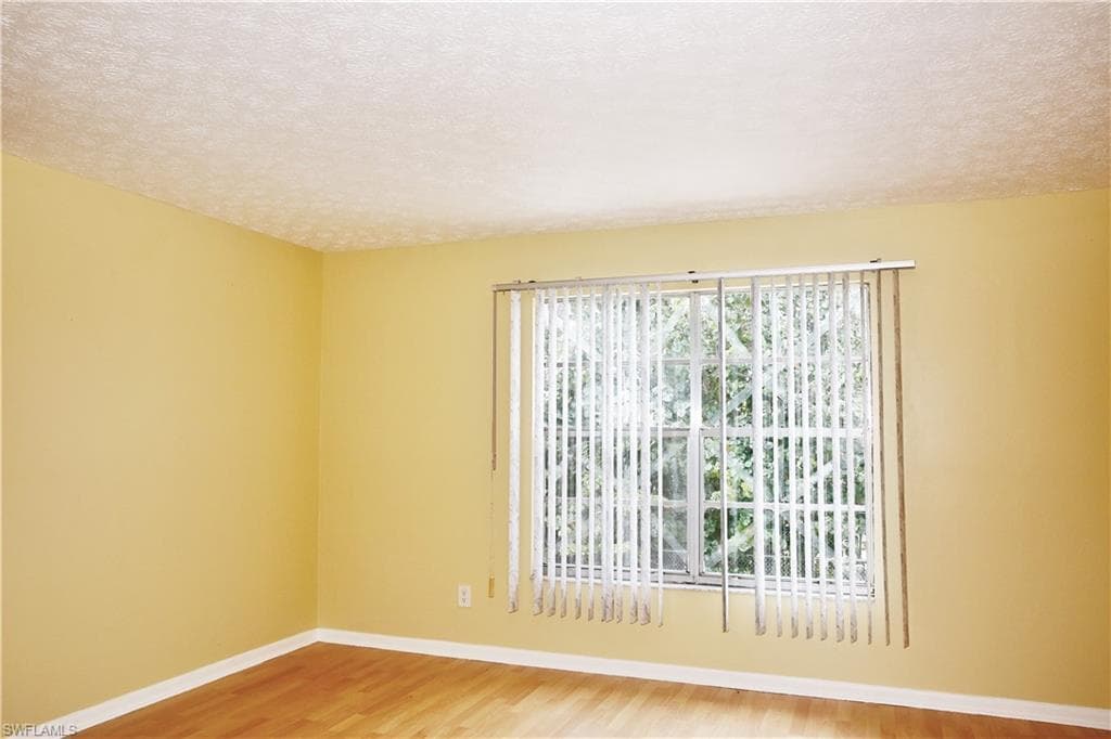 1123 SW 48th TER 102 photo 17 of 28