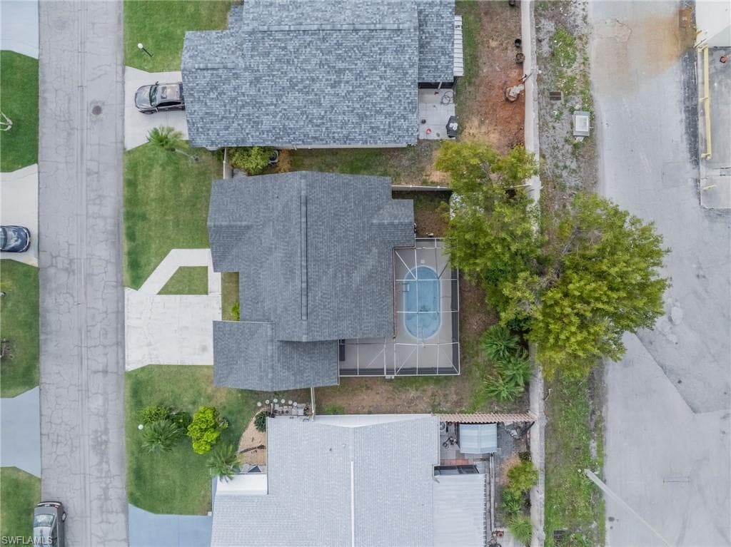 5581 Longleaf DR photo 30 of 32