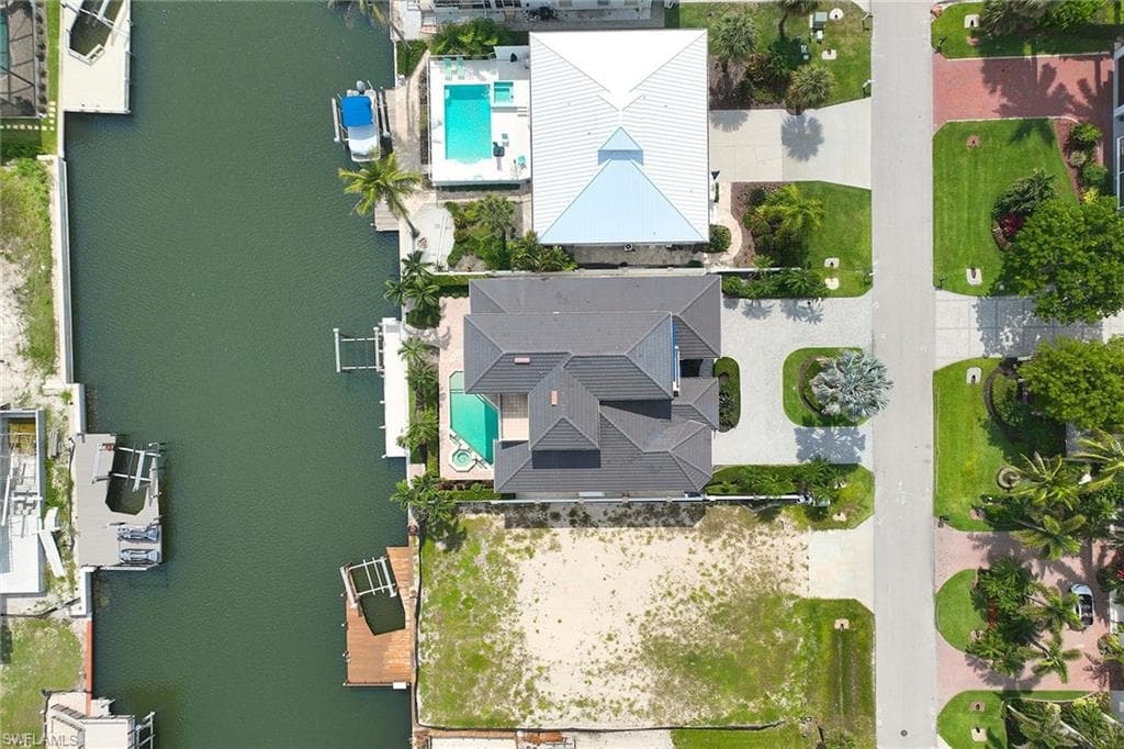 319 Lagoon AVE photo 44 of 45