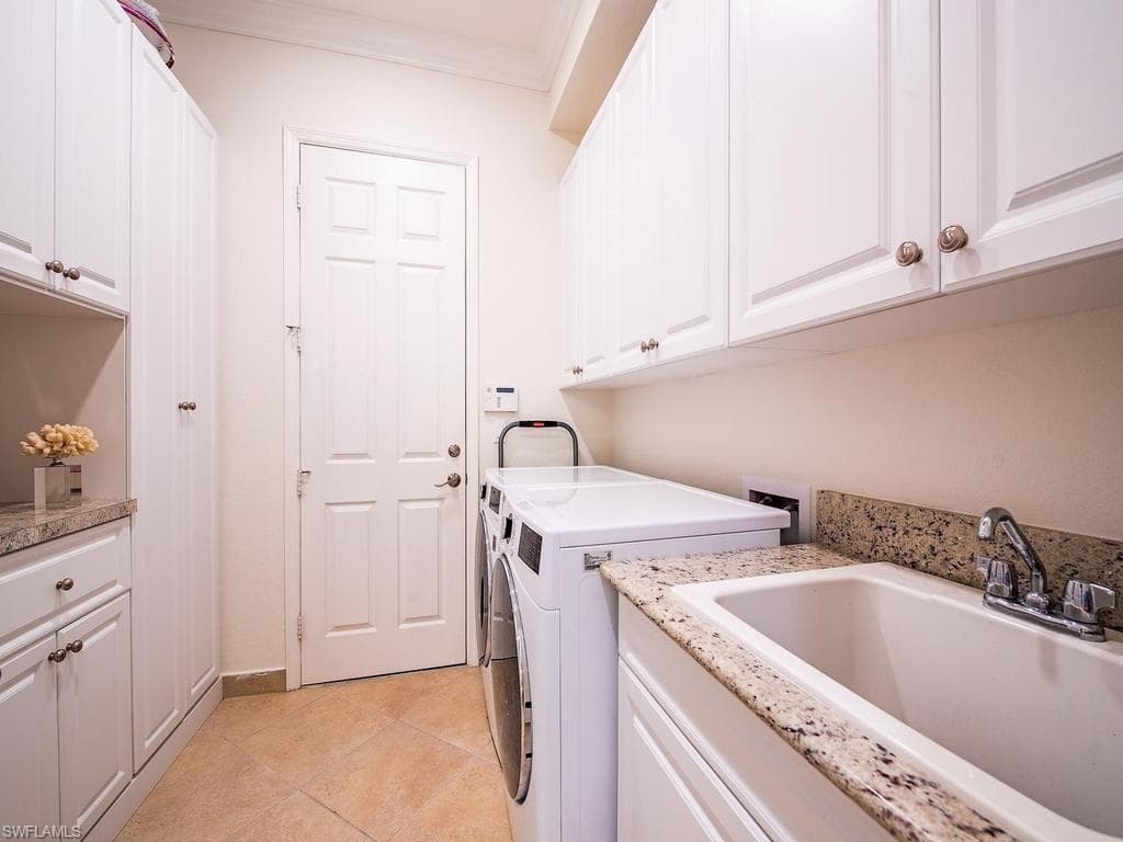 13834 Callisto AVE photo 16 of 18