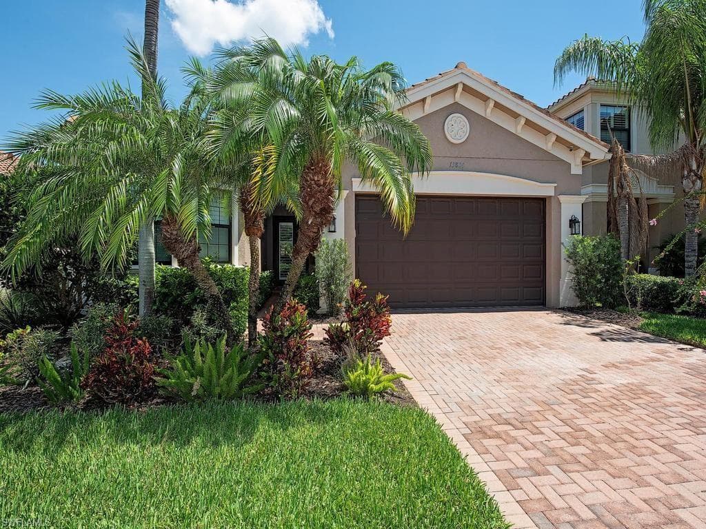 13834 Callisto AVE photo 1 of 18