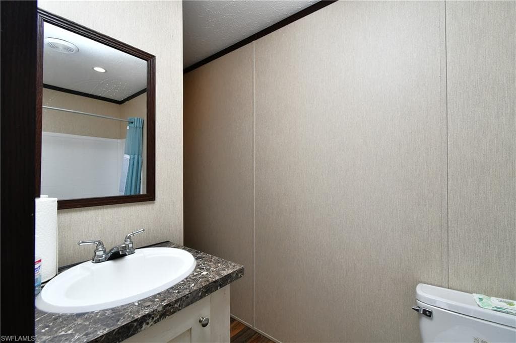 4976 Curlew DR photo 18 of 23