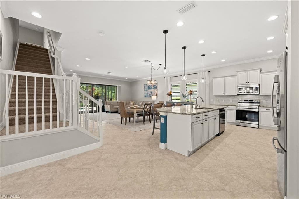 4115 Raffia DR photo 5 of 49