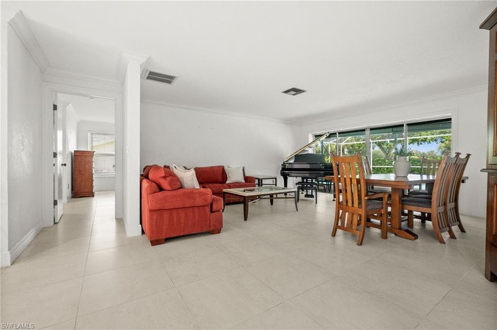421 Palm River BLVD photo 13 of 42