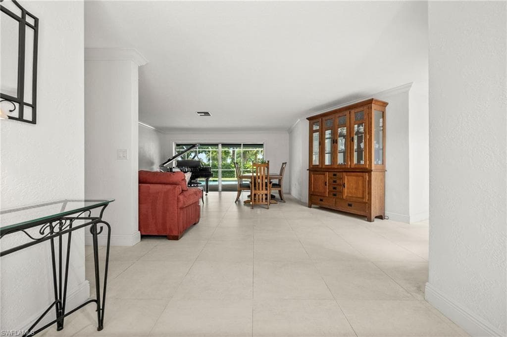 421 Palm River BLVD photo 12 of 42