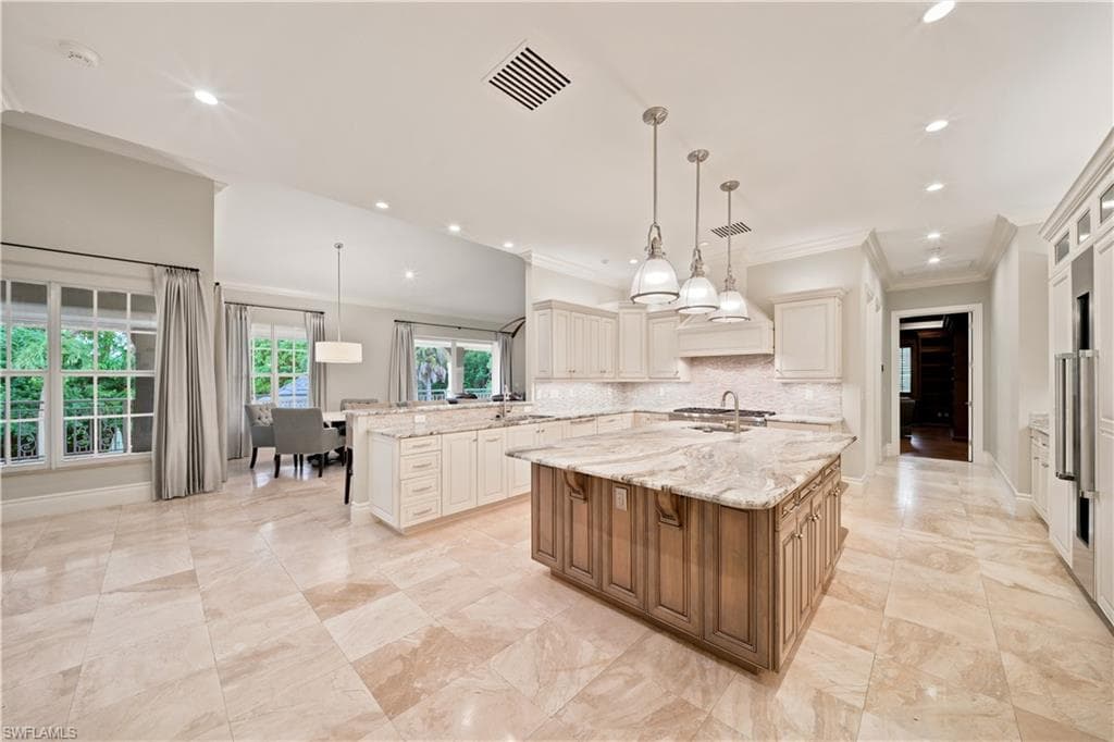 106 Eugenia DR photo 5 of 50