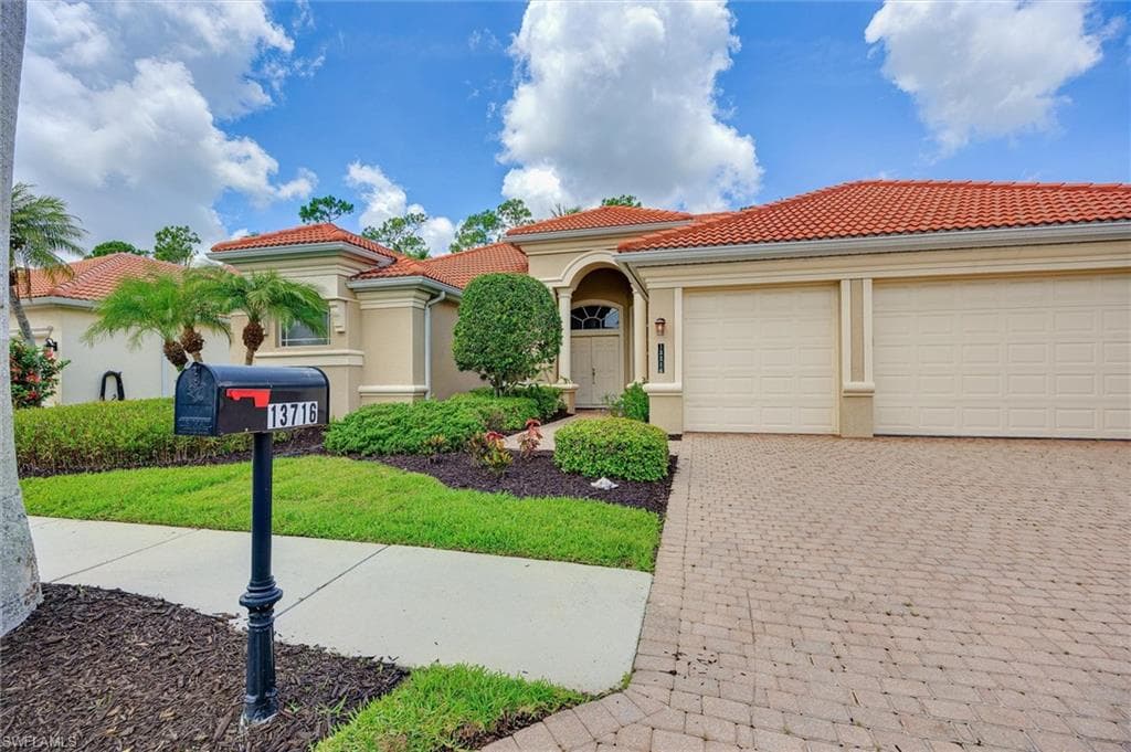 13716 Magnolia Lake CT photo 35 of 50