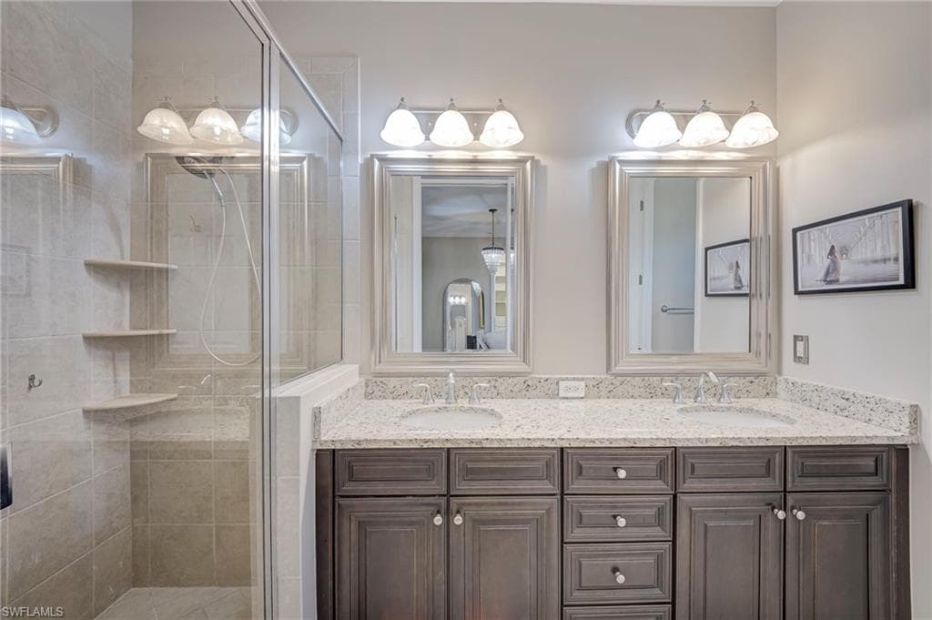 11711 Izarra WAY 6107 photo 16 of 43