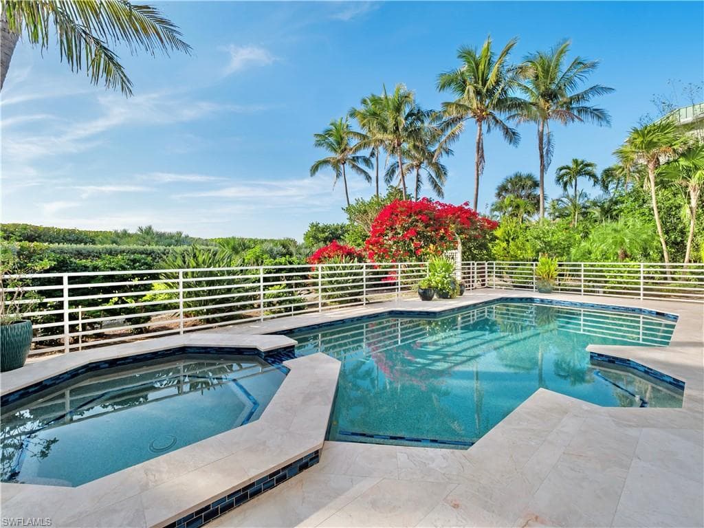 16730 Captiva DR photo 41 of 50