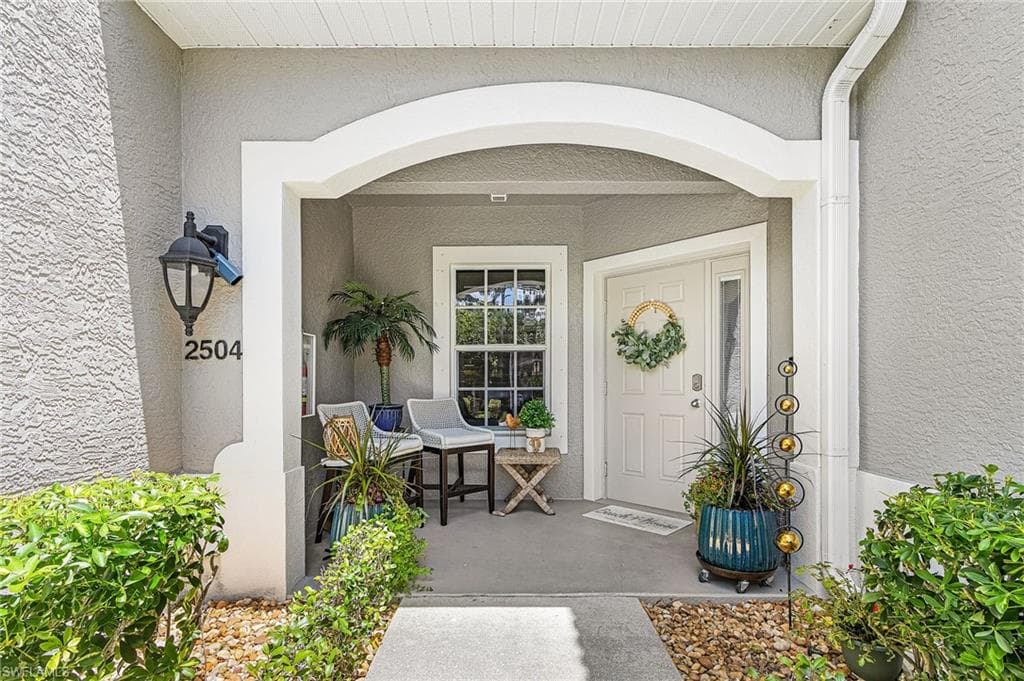 10105 Colonial Country Club BLVD 2504 photo 1 of 45