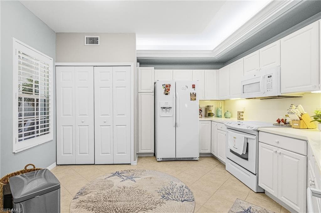 10105 Colonial Country Club BLVD 2504 photo 4 of 45