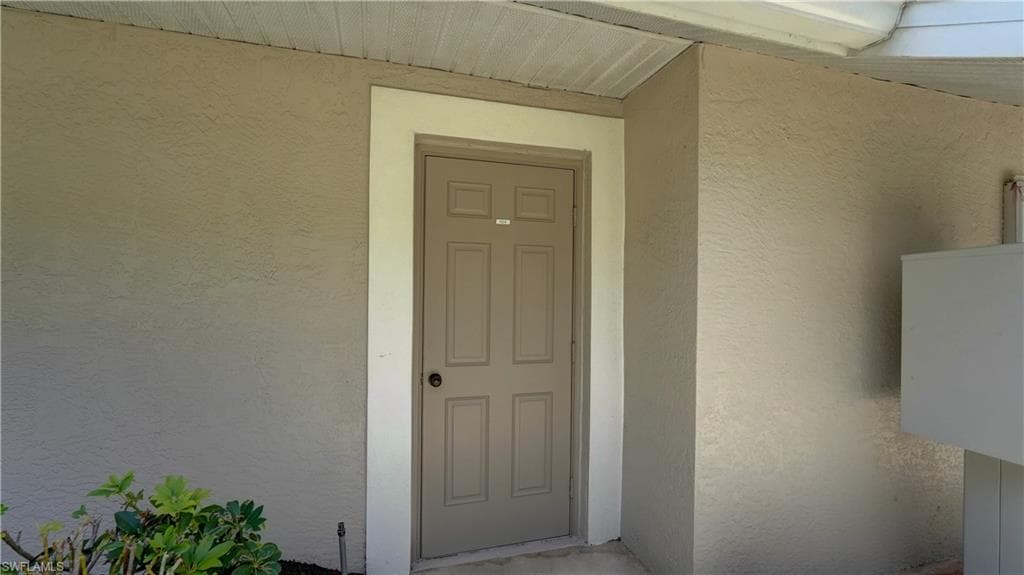 8083 Queen Palm LN 424 photo 32 of 43