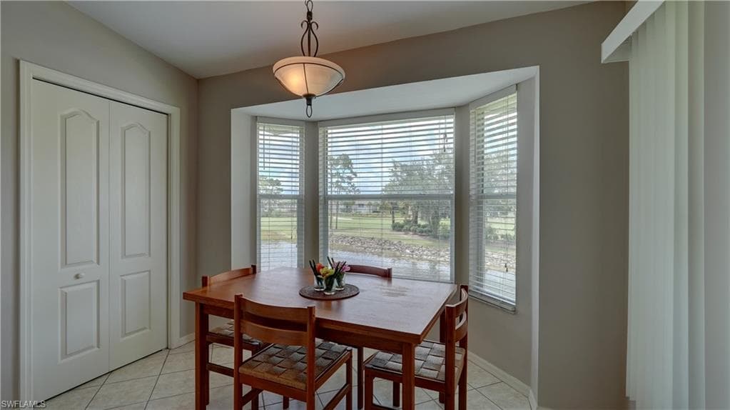 8083 Queen Palm LN 424 photo 21 of 43