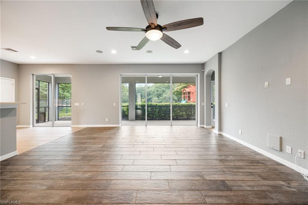 3280 Hampton BLVD photo 7 of 41