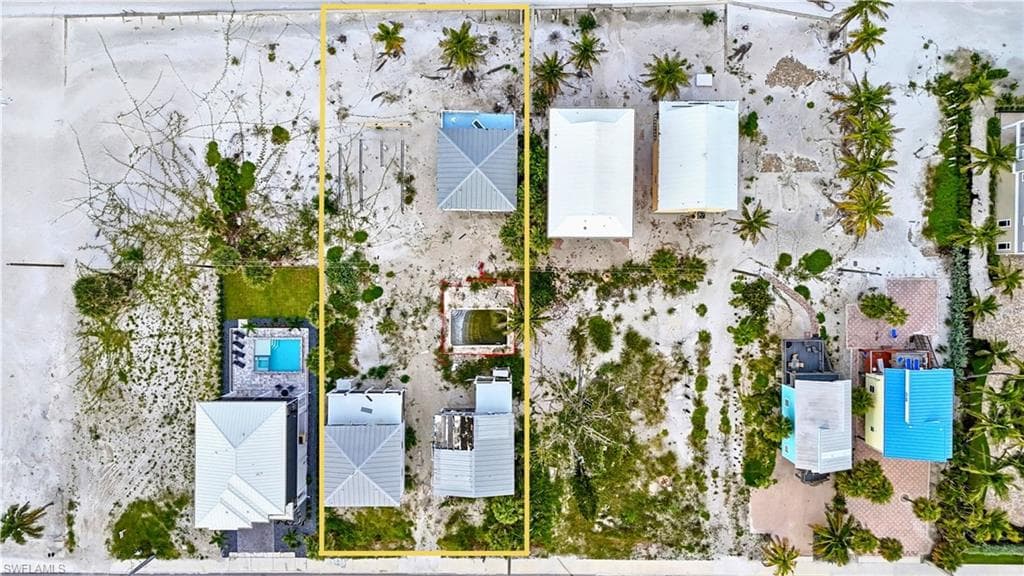 5300 Estero assemblage footprint - virtually enhanced