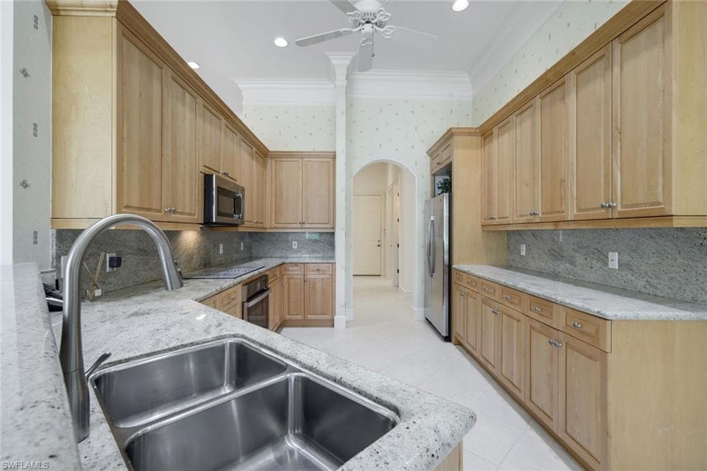 179 AUDUBON BLVD photo 11 of 48