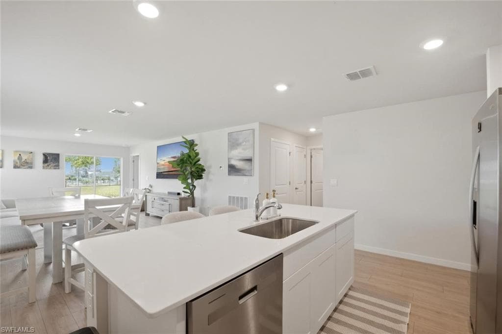 8058 Cedar Key WAY photo 14 of 34