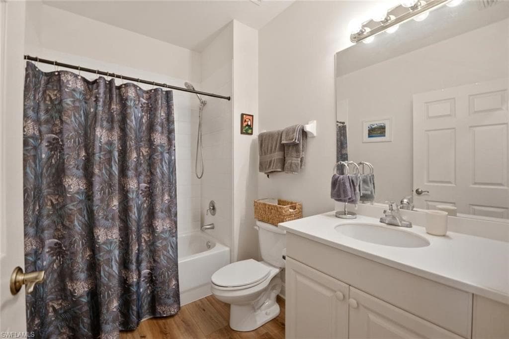 5120 Hyde Park CT 103 photo 22 of 45