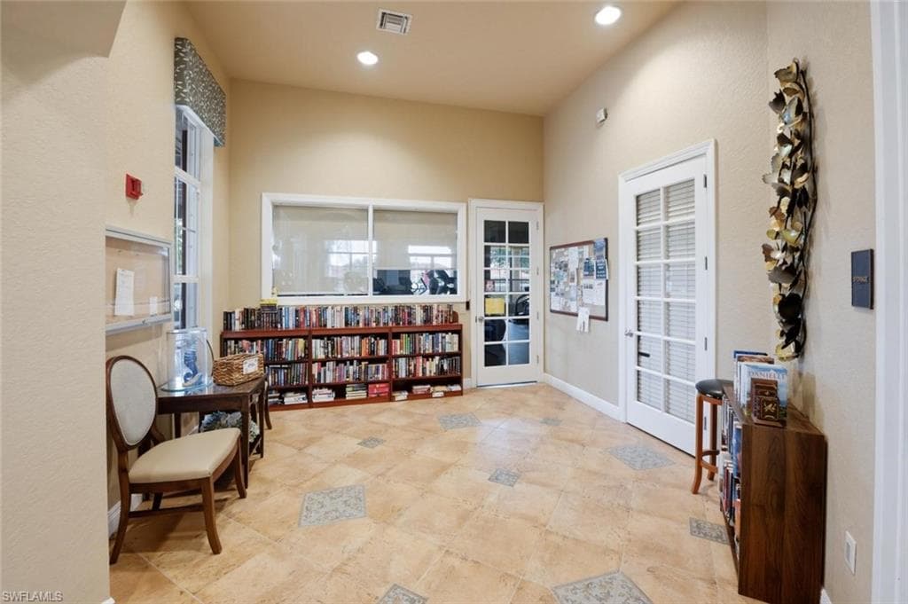 5120 Hyde Park CT 103 photo 40 of 45