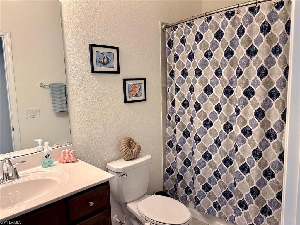 Guest Bath 3