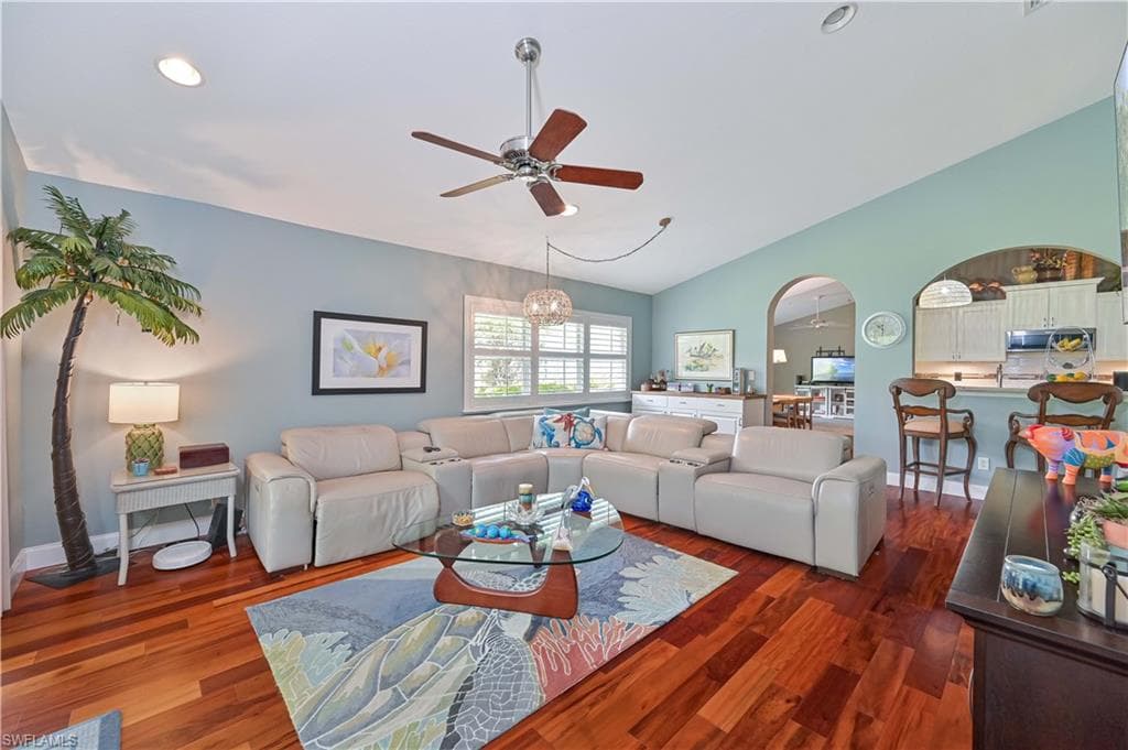 15139 Ligustrum LN photo 6 of 41
