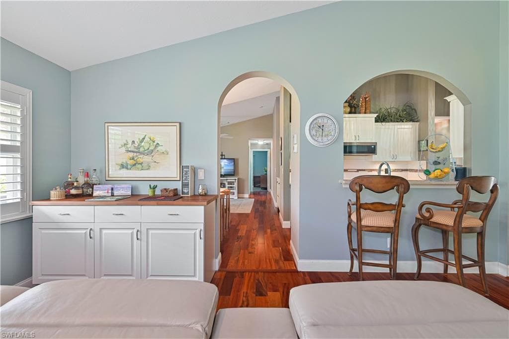 15139 Ligustrum LN photo 15 of 41