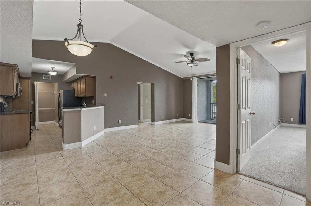 13515 Eagle Ridge DR 525 photo 10 of 47