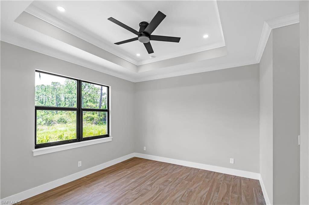8418 Sun N Lake BLVD photo 18 of 28