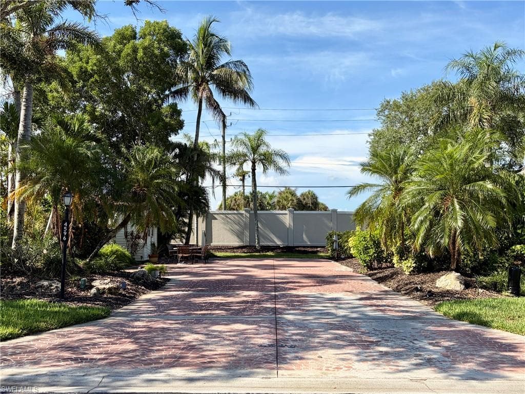 4596 Southern Breeze DR photo 1 of 3