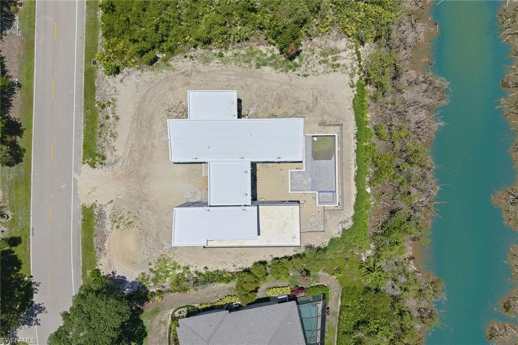 791 Whiskey Creek DR photo 14 of 20