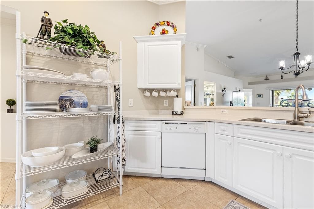 10420 Wine Palm RD 5421 photo 15 of 48