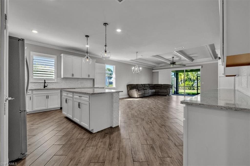 16184 Pennyroyal LN photo 5 of 43
