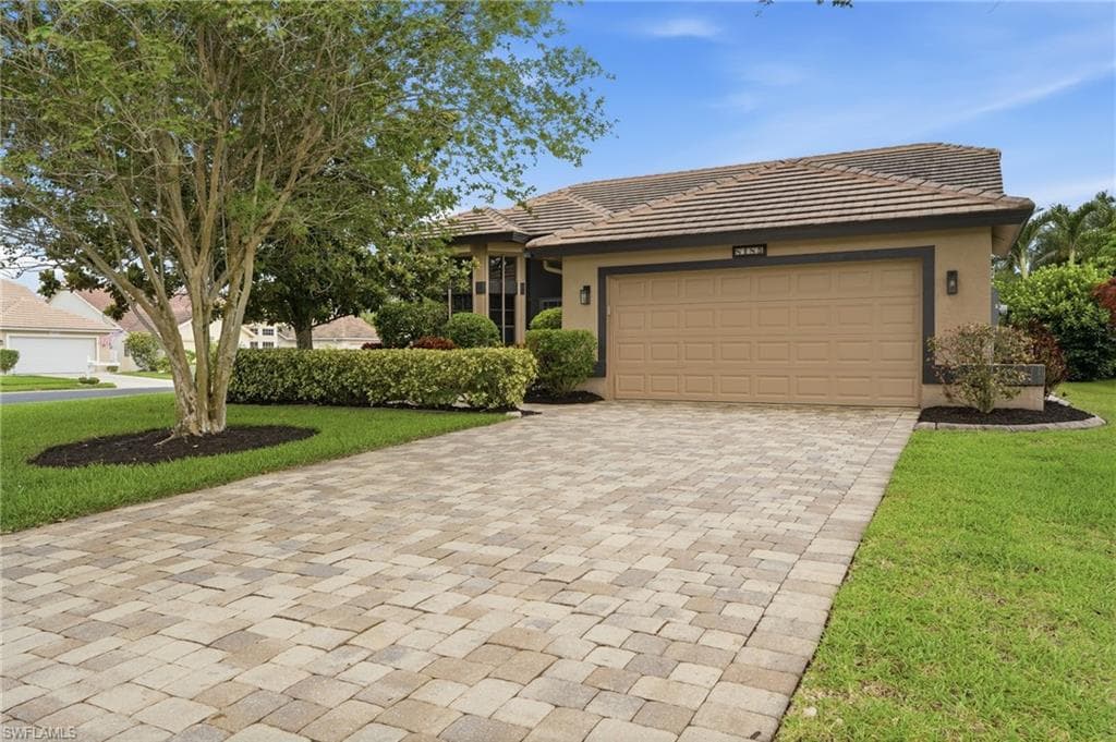 8185 Breton CIR photo 3 of 49