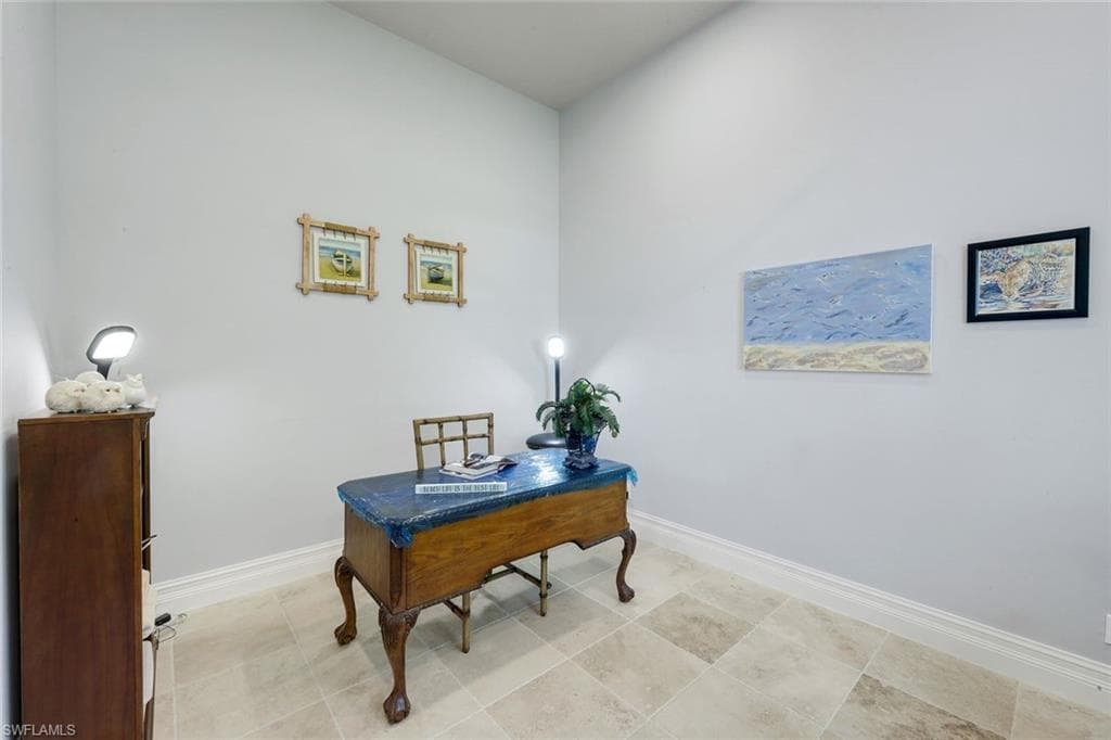 Private Den #1 off of master bedroom
