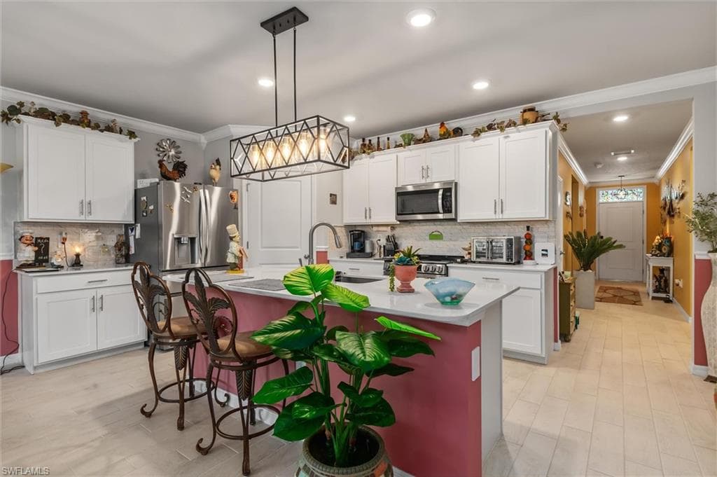 25266 Estrada CIR photo 9 of 44