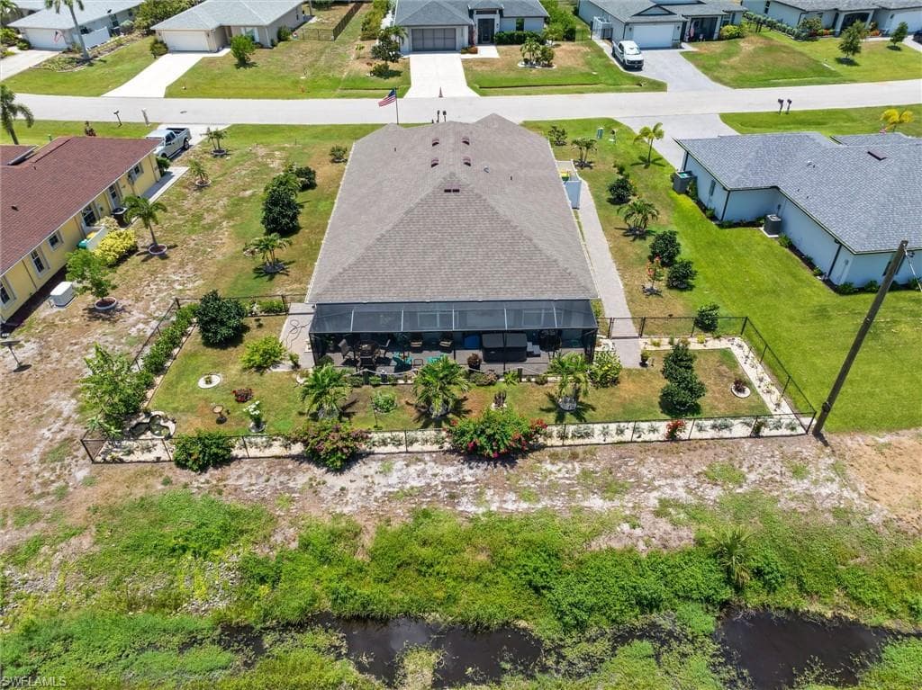 25266 Estrada CIR photo 41 of 44
