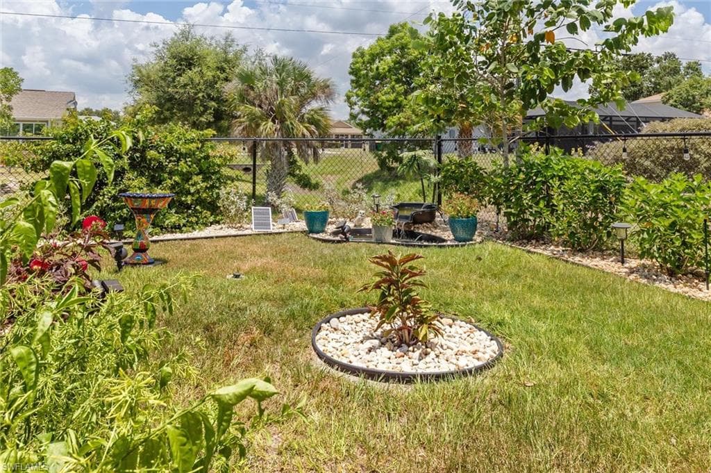 25266 Estrada CIR photo 31 of 44