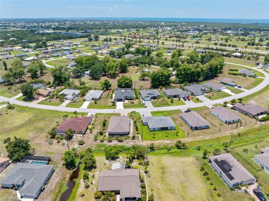 25266 Estrada CIR photo 39 of 44