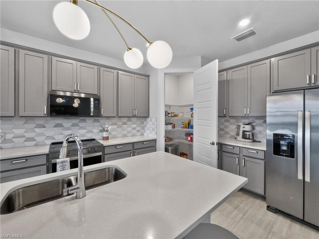 44549 Frontier DR photo 13 of 50