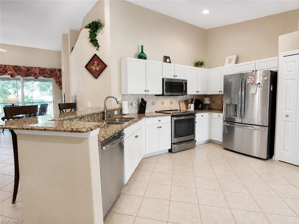 10125 Colonial Country Club BLVD 1708 photo 6 of 48