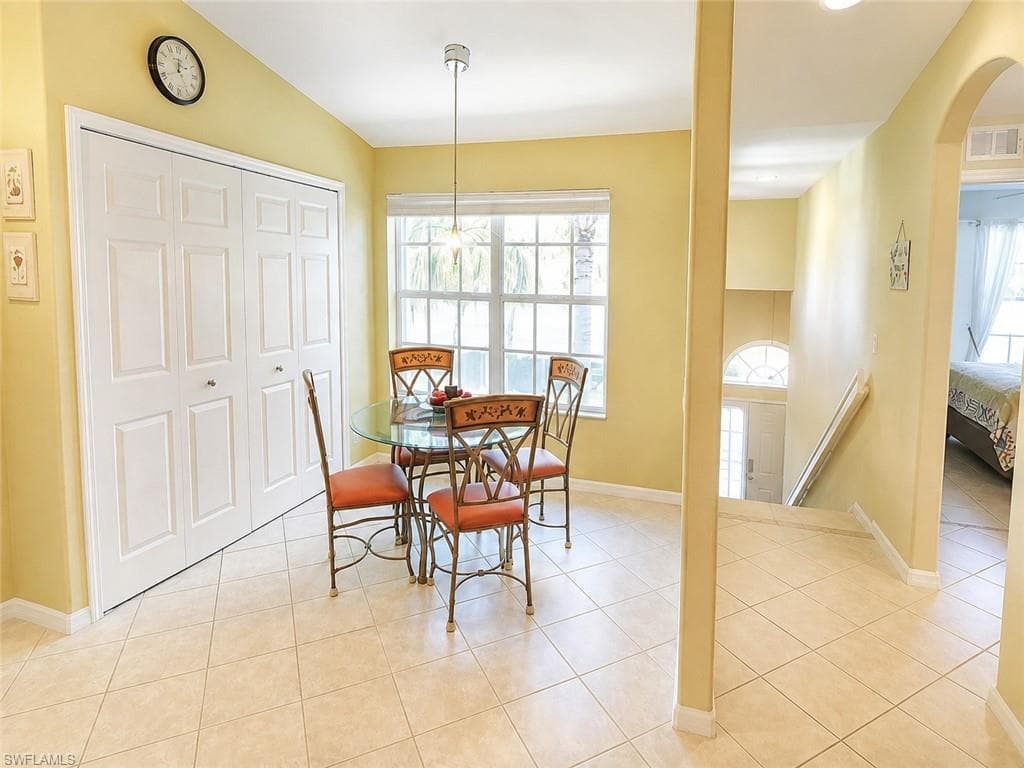 10125 Colonial Country Club BLVD 1708 photo 10 of 48