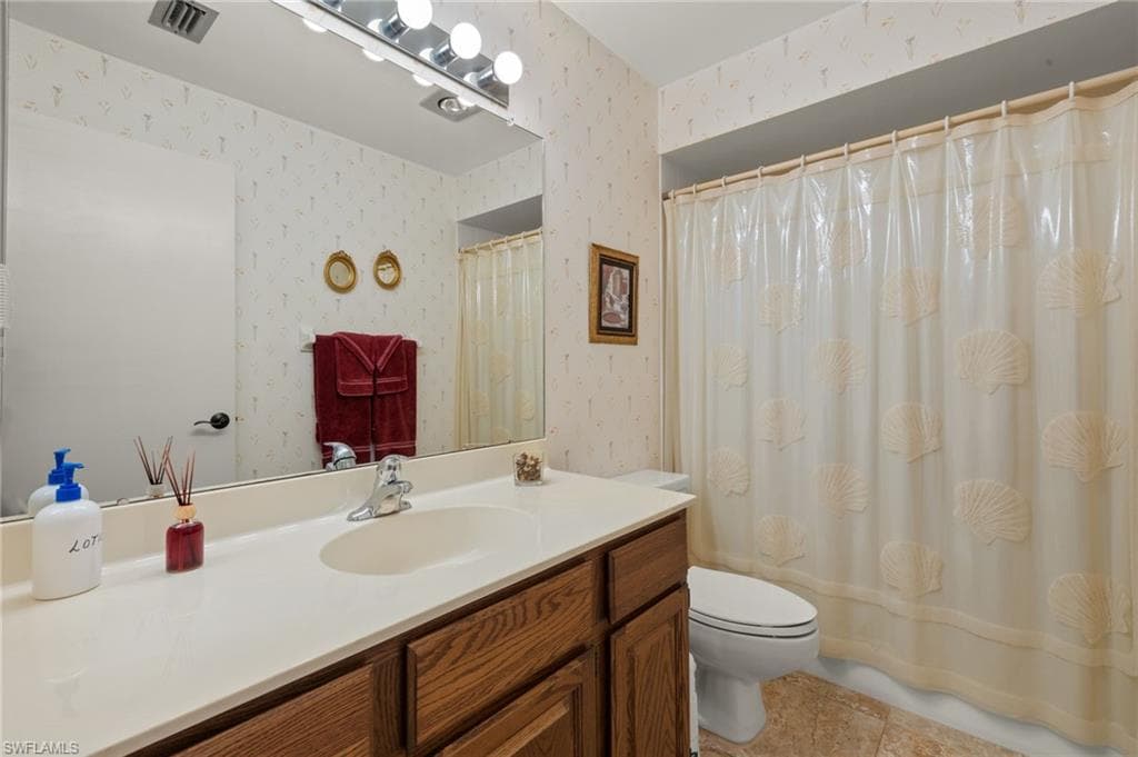 1279 Hazeltine DR photo 18 of 34