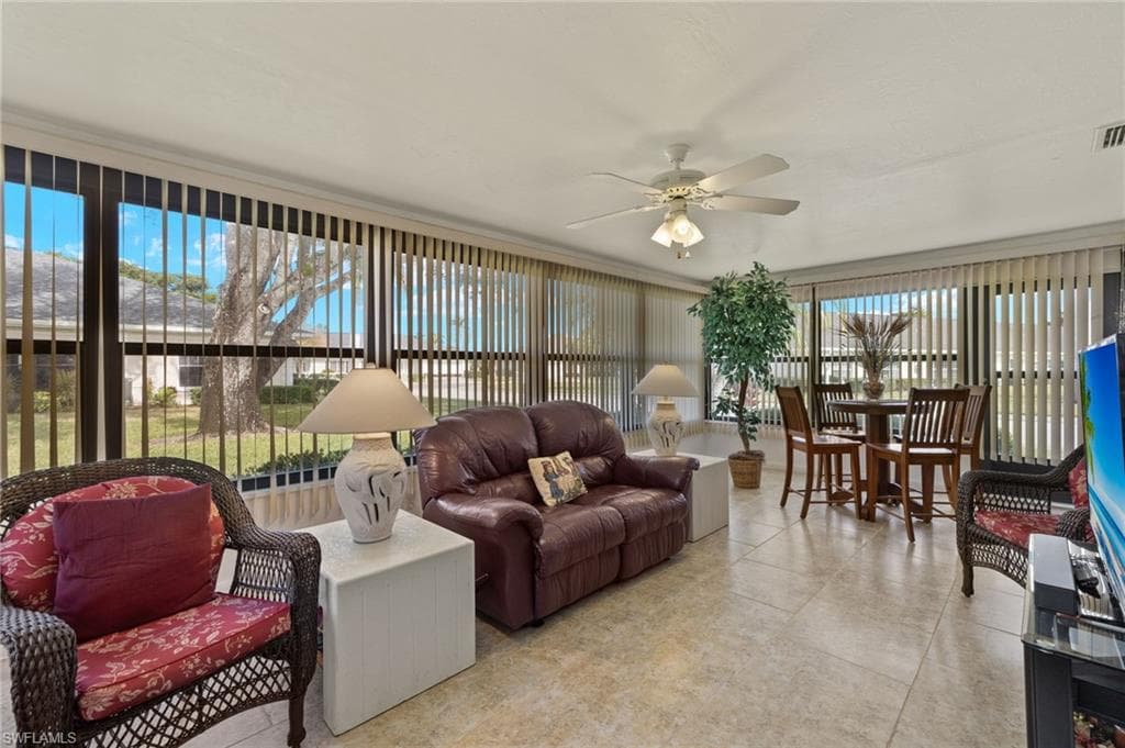 1279 Hazeltine DR photo 21 of 34