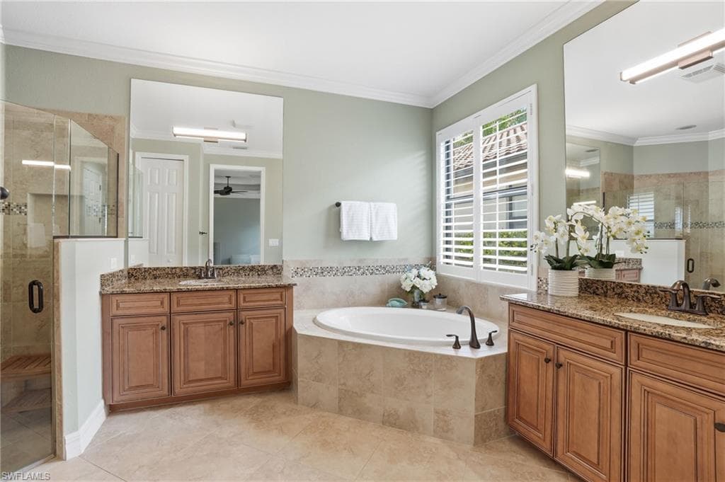 3054 Aviamar CIR photo 17 of 41