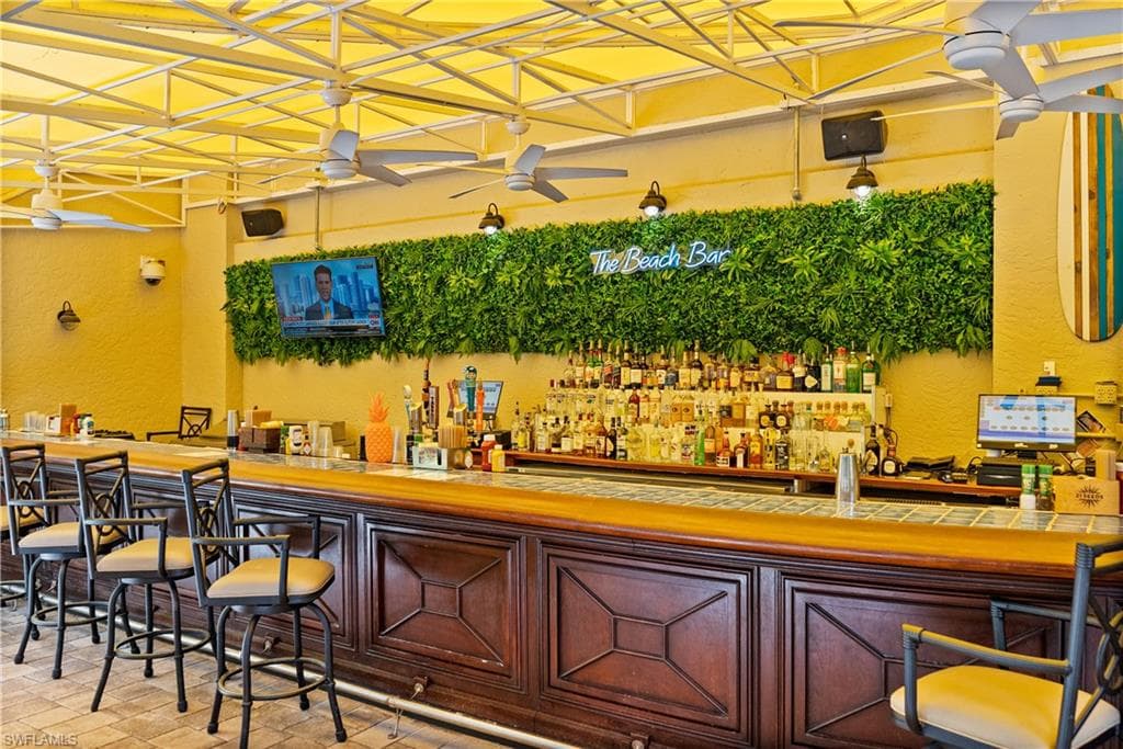 Tiki Bar at Beach Club