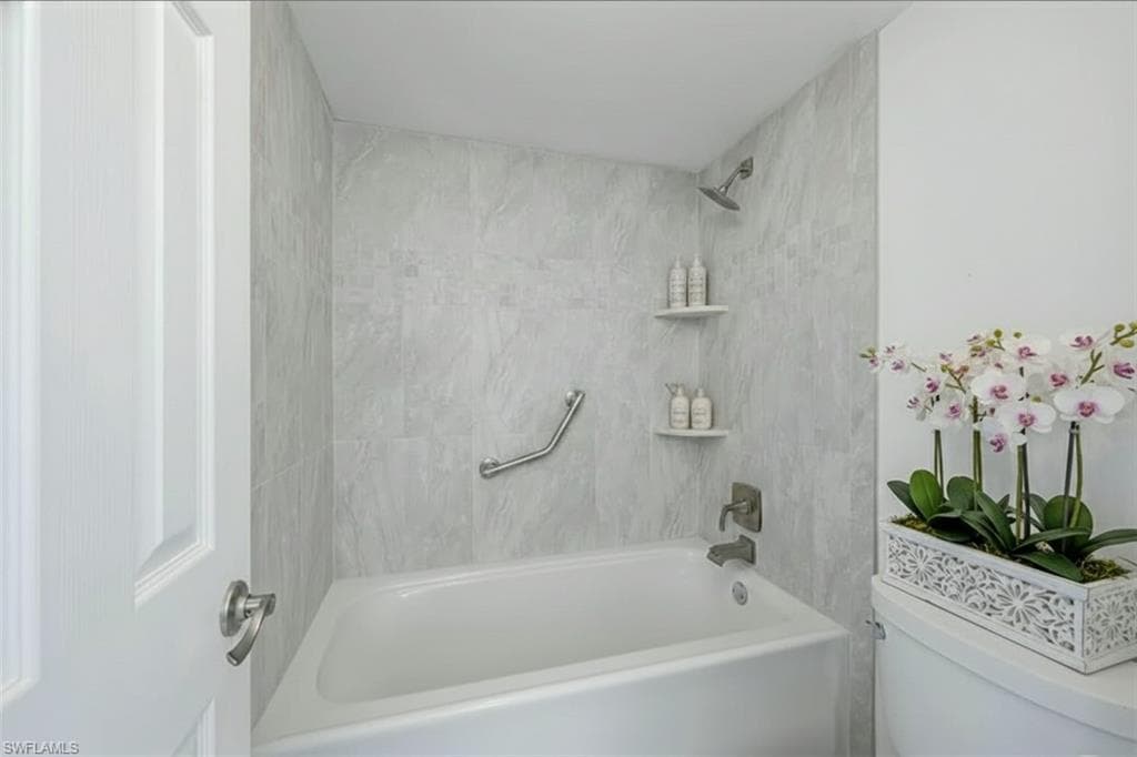 1087 Forest Lakes DR 306 photo 10 of 29