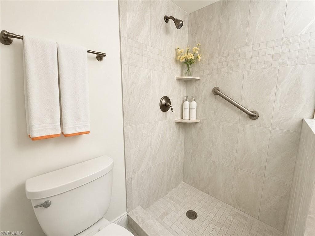 1087 Forest Lakes DR 306 photo 15 of 29
